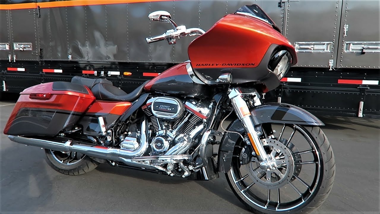 2018 CVO Road Glide Harley-Davidson (FLTRXSE)│ Detailed Review w/ Riding footage