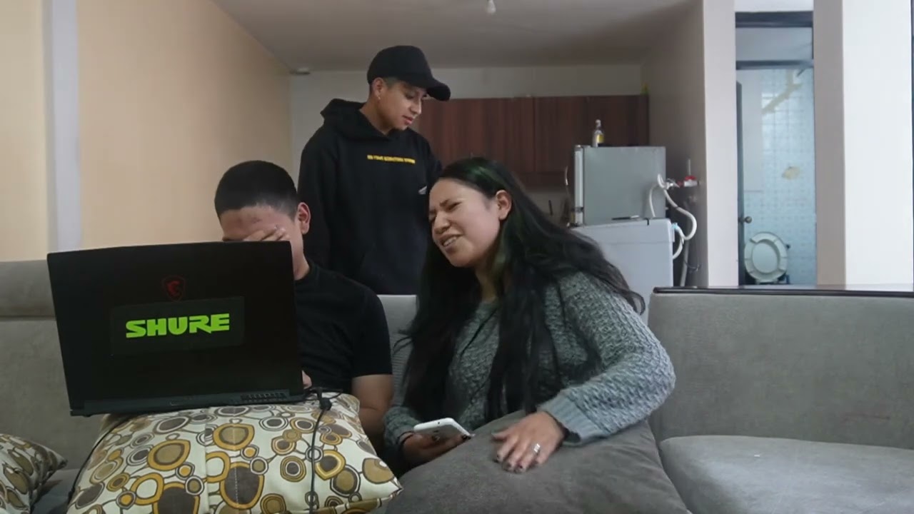 Lo que tienes que soportar con una hermana enamorada 😂