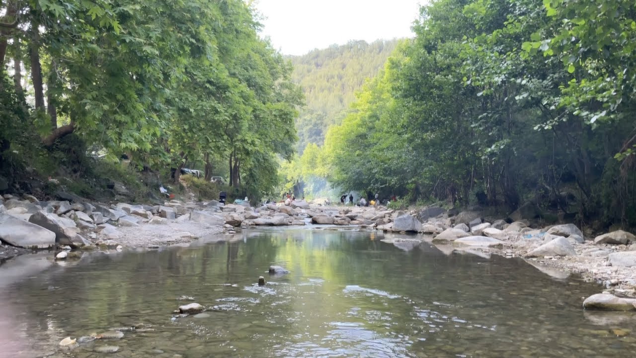 GAZEBO &Ccedil;ADIRIMIZDA DOSTLARLA KAMP