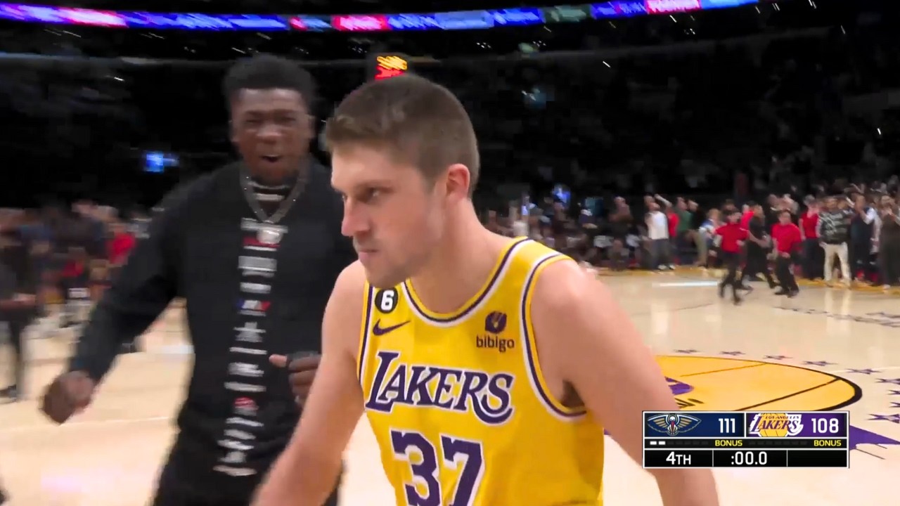 Clutch shots but the shooter is increasingly more of a benchwarmer