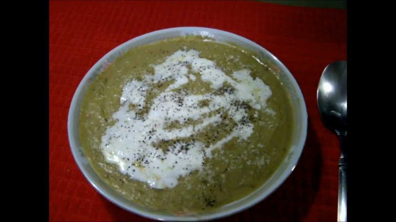 28 - SOPA CREMA DE ARVEJAS PARTIDAS AL JAMÓN