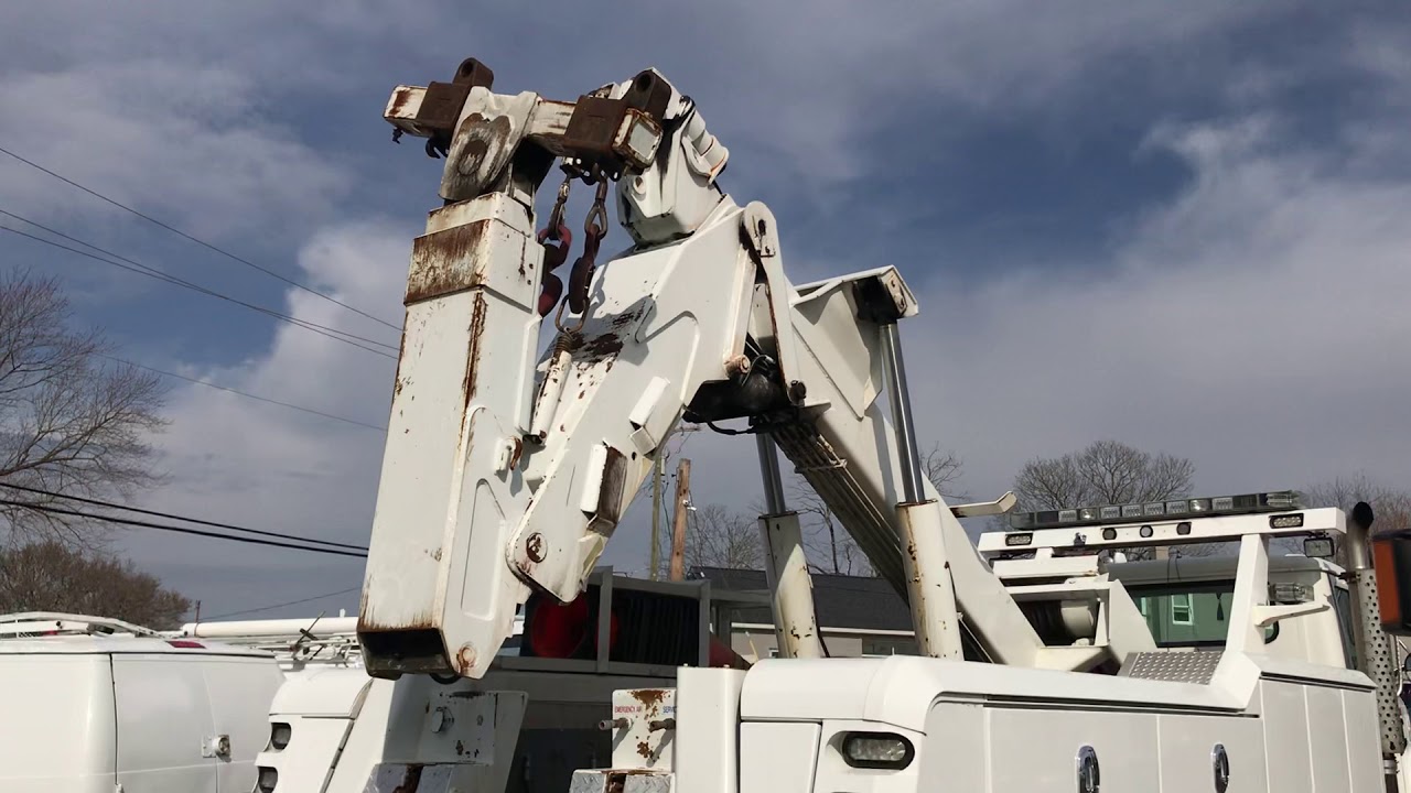 Lewis Motor Company - 2000 International Century 5030T Tandem Wrecker Tow Truck for sale on eBay!