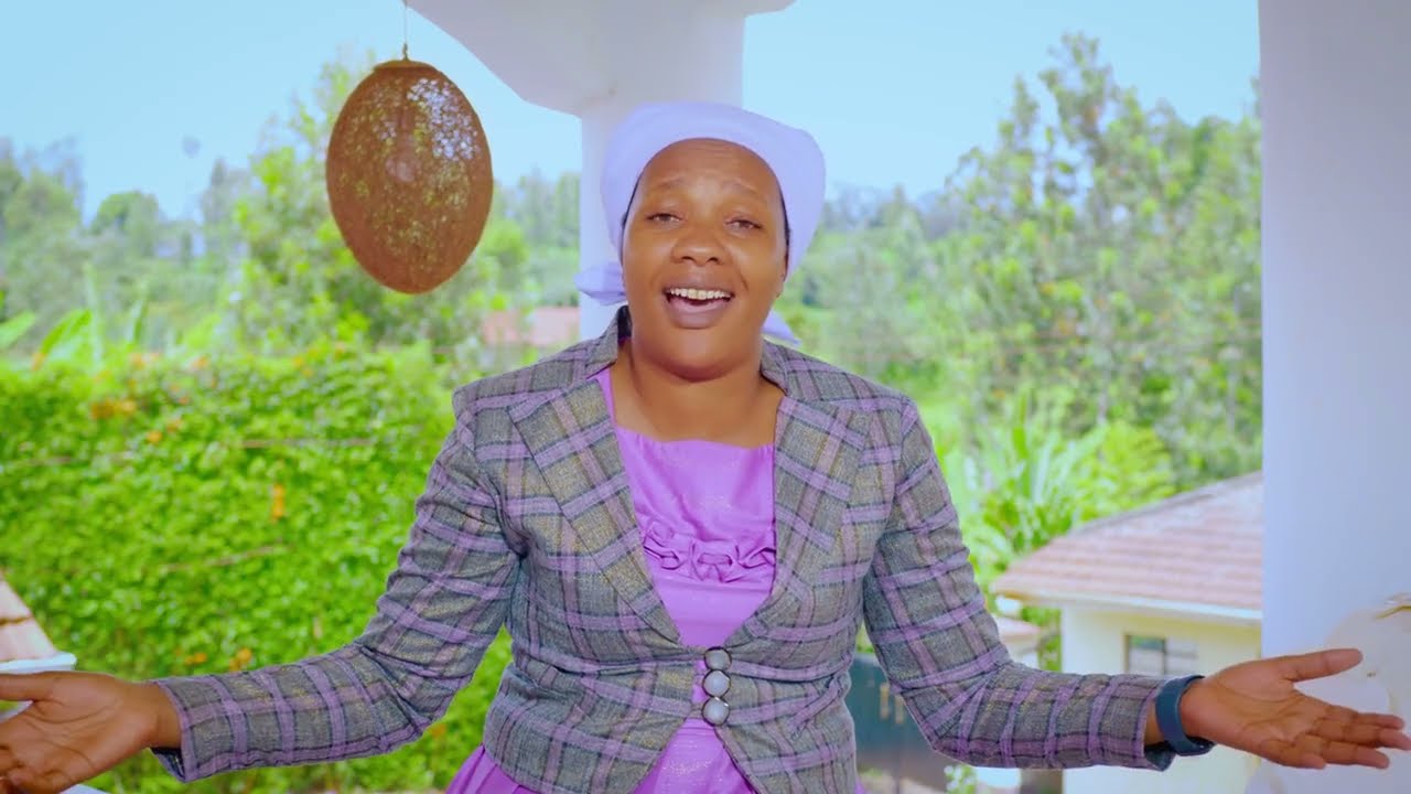 GUTH&Igrave;I NA GUCOKA NI NGAI by MARTHA WA MAU.