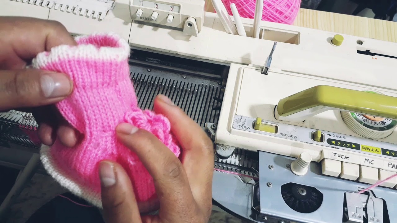 Como hacer ZAPATITO PARA BEBE EN MAQUINA DE TEJER -TRICOTOSA