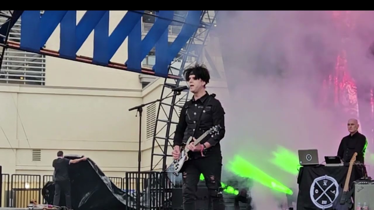 Clan of Xymox Exodus Cruel World 2025 #clanofxymox #xymox #darkwave #gothicrock #livemusic