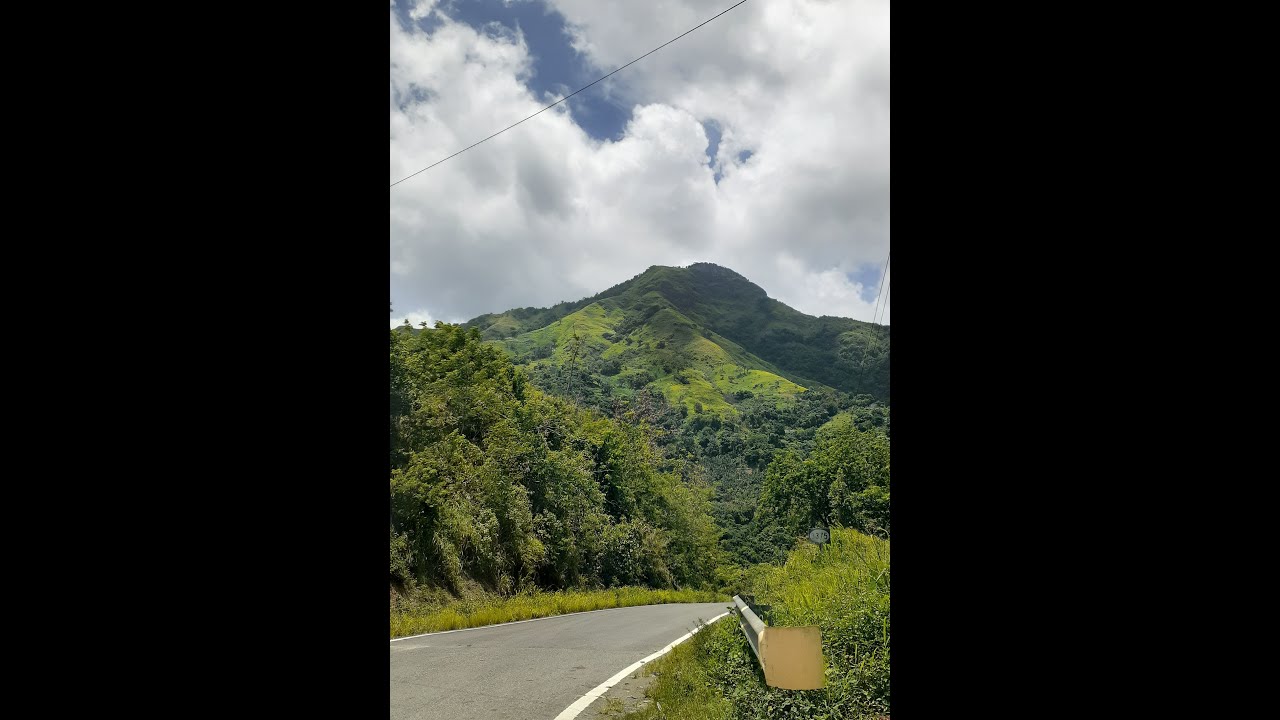 Visitando el Pico Rodadero en Yauco, Puerto Rico