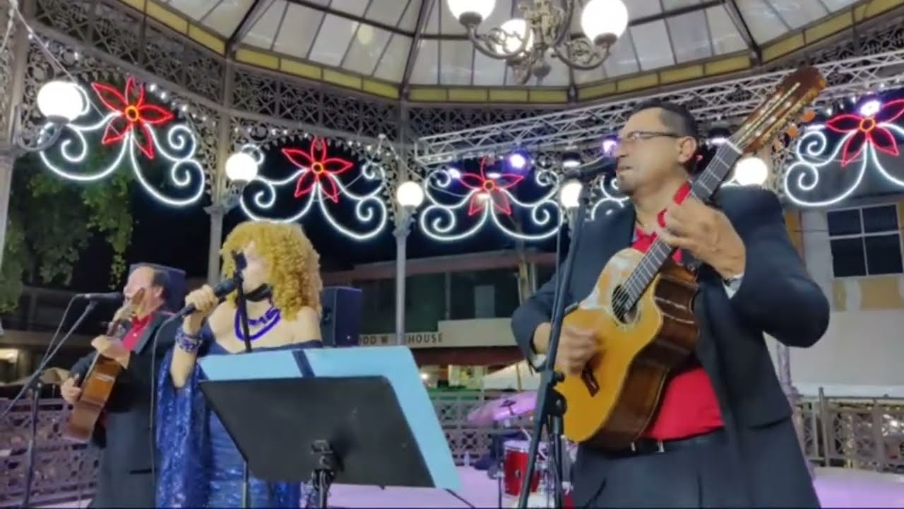 Celebrando el Descubrimiento de P.R. Con Lilly y Su Gran Trio. Plaza de Aguada,P.R.
