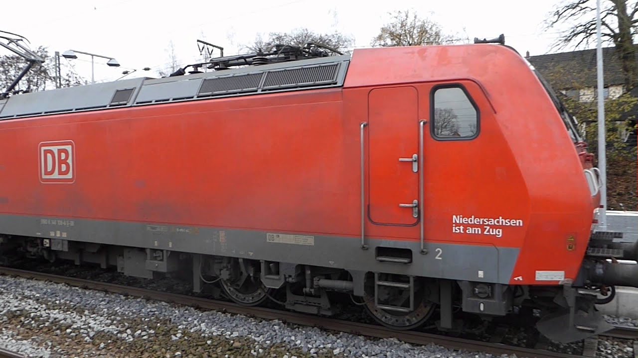 Lok BR 146 108-6 mit RE 4410 in Hude 02.12.2015