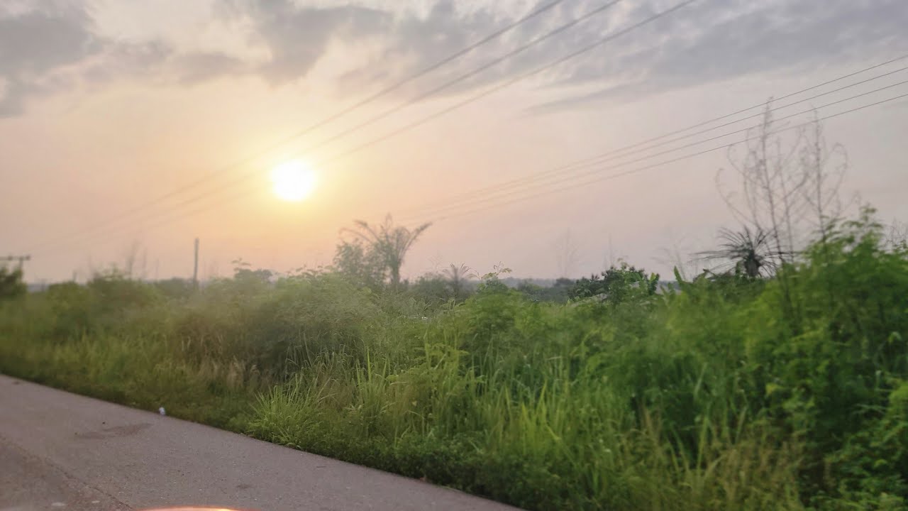 🇬🇭 THERE'S LIGHT AT THE END OF THE ROAD