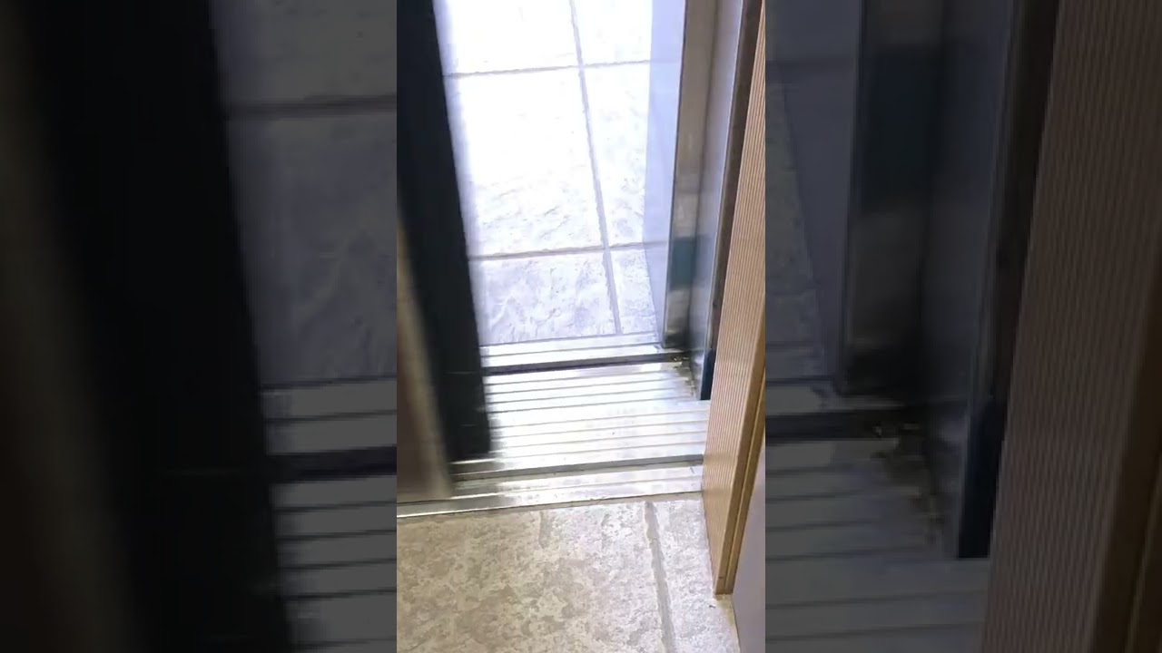 United States Elevator Classic Leveling