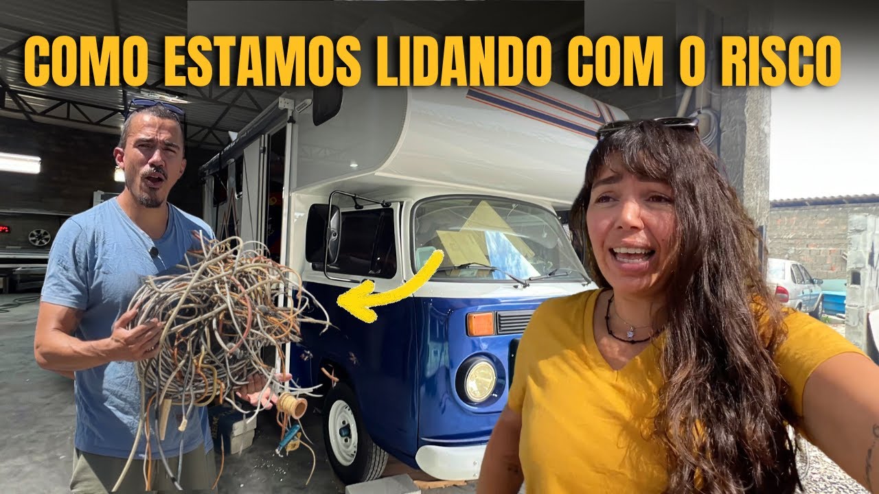 UM DESAFIO:  A Kombi Safari começou GANHAR VIDA | Elétrica, paredes e iluminação 