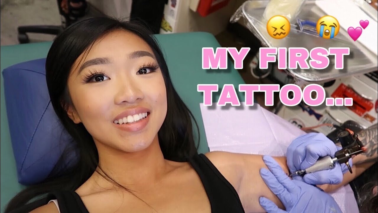♡GETTING MY FIRST TATTOO... 😭 *my parents didn’t know*