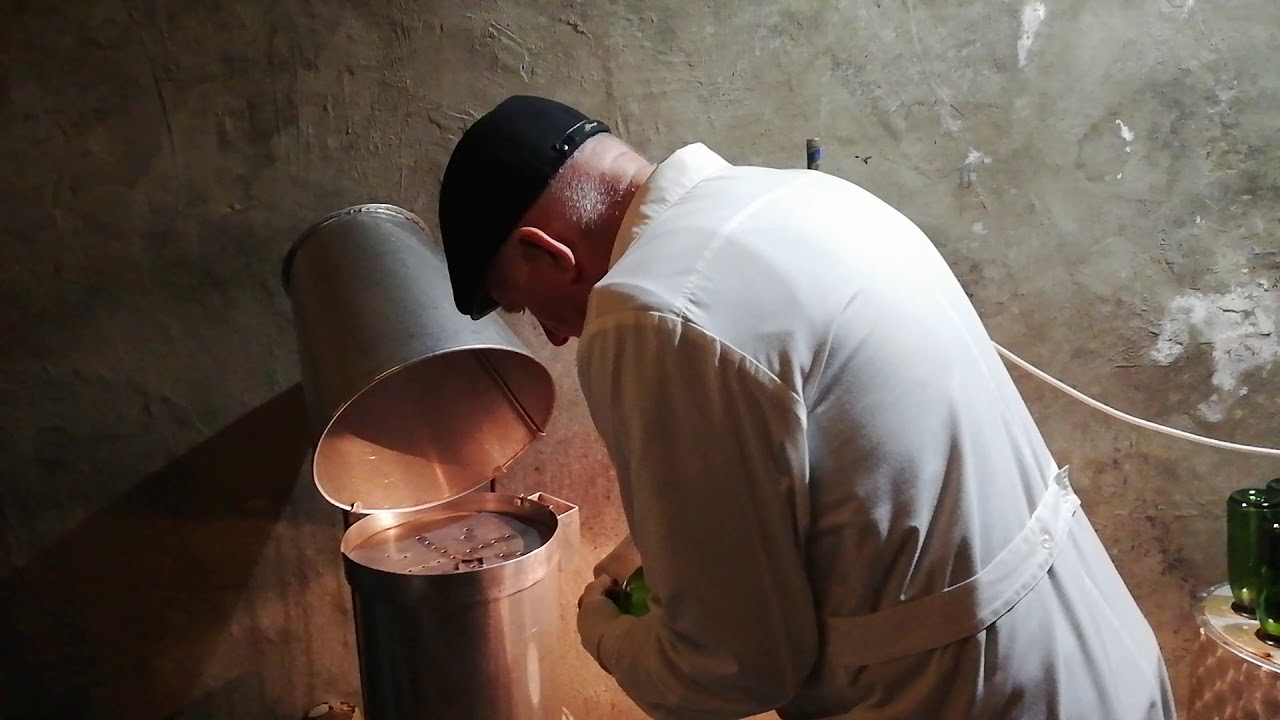 Дегоржаж. Абрау-Дюрсо. Миллезим 2001 г.