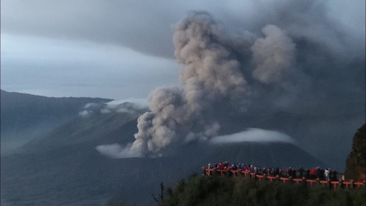 Mount Bromo Ash Venting Eruption activity on Mid March 2019