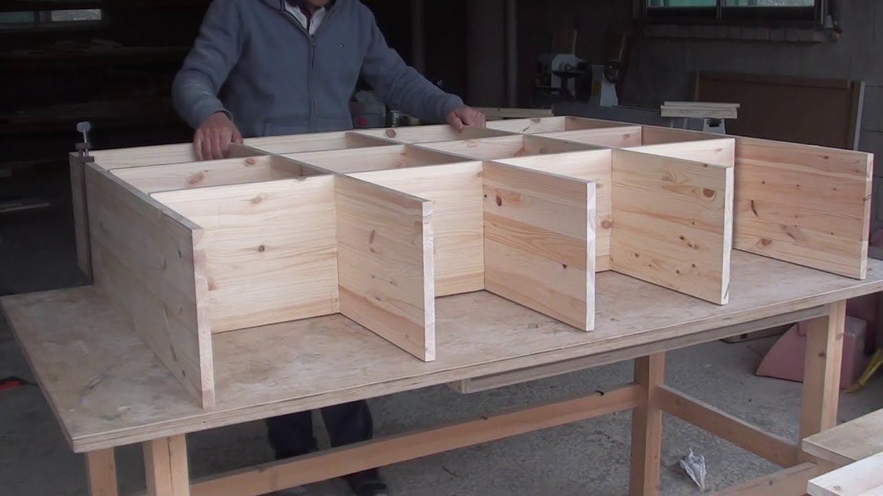 [목공 / Woodworking] 앤틱 원목 책장 / Making An Antique Bookshelf
