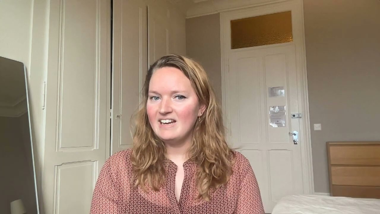 Hannah van Kolfschooten over artificiële intelligentie in de ouderenzorg(VGR)