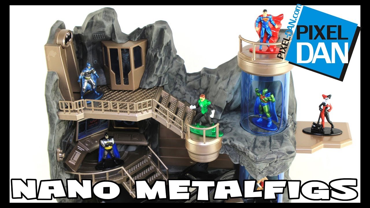 DC Comics Nano Metalfigs and Batcave Playset Jada Toys Figures Video Review