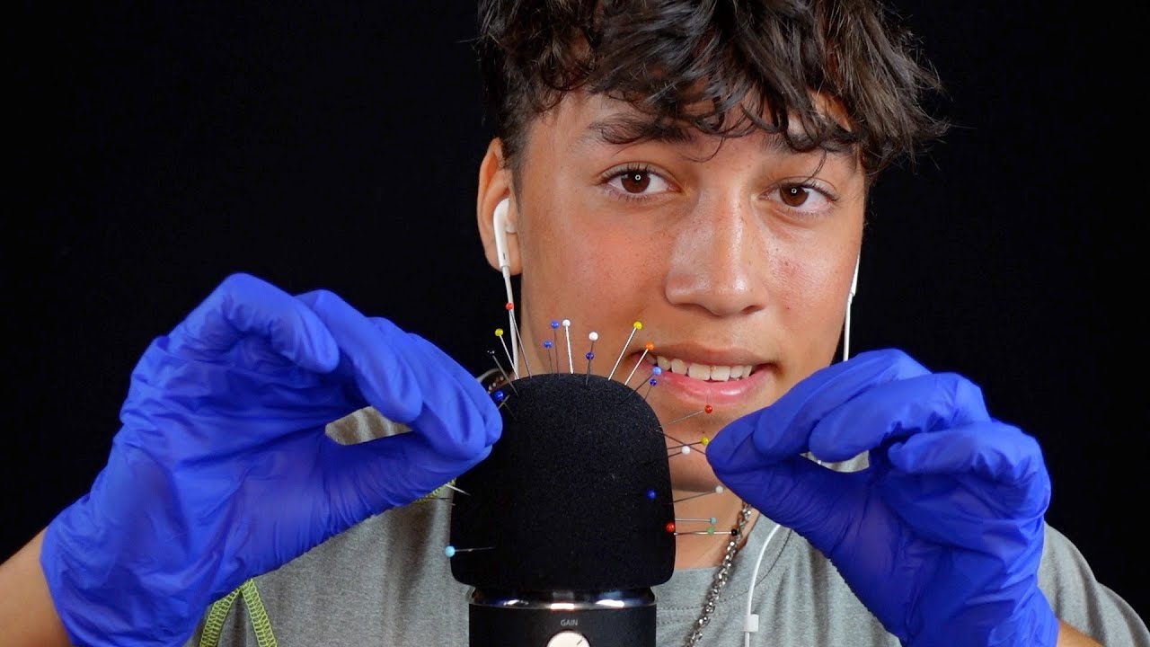 ASMR REMOVING NEEDLES FROM THE MIC