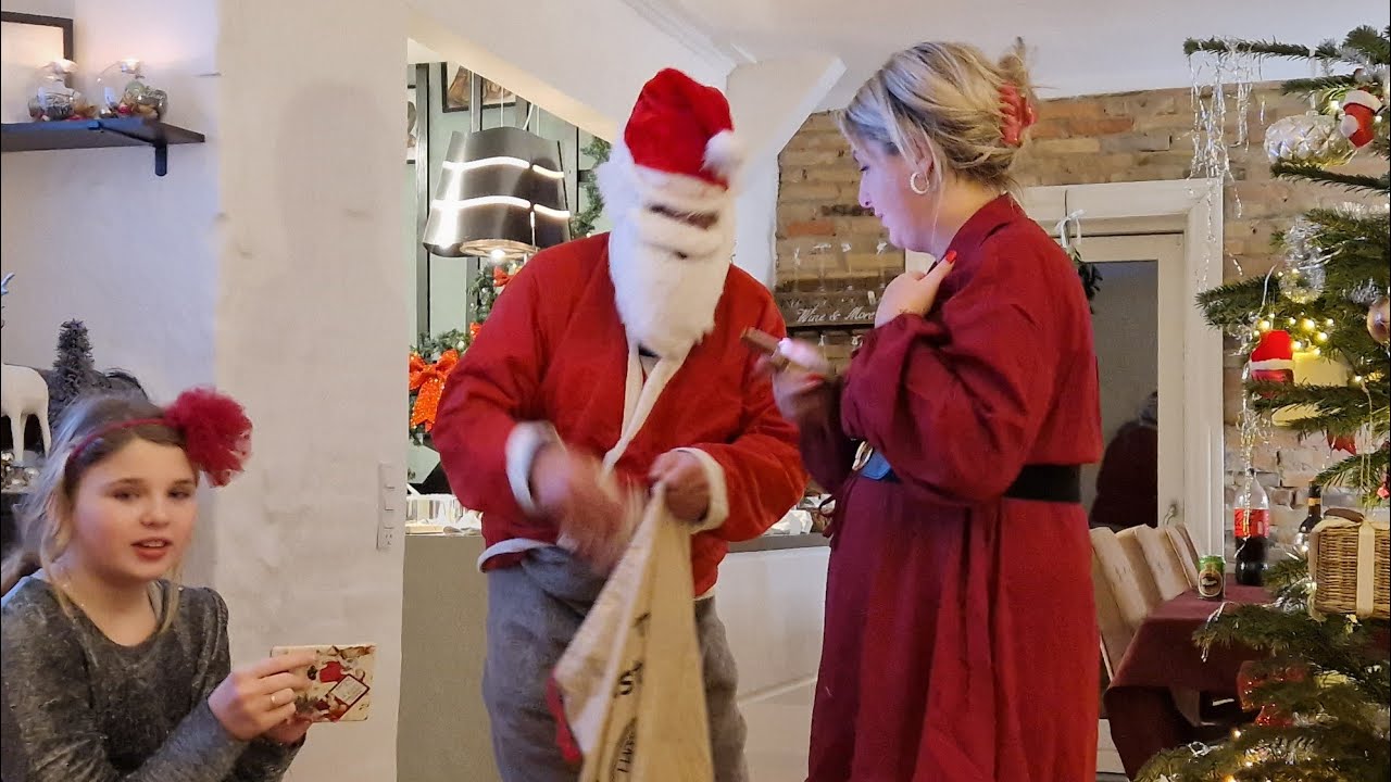 JULEAFTEN🌲JULEMANDEN KOMMER🎅VI ÅBNER GAVER🎁