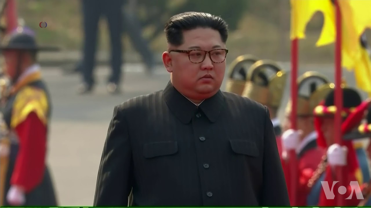 韩朝鲜领导人历史性会晤欢迎仪式