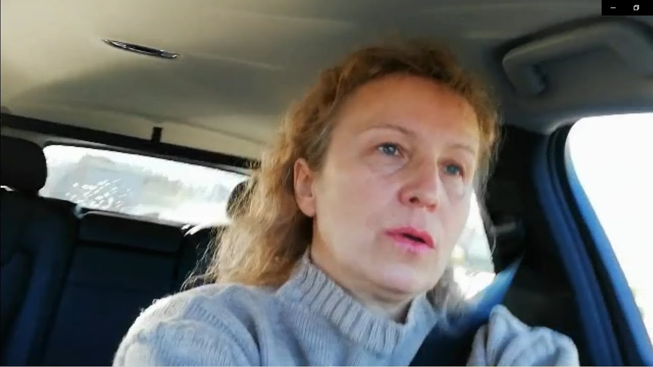 Ditta av Gudalandet uppr&ouml;rd efter att C-Injicerade Poliser tvingar sig p&aring; f&ouml;r Alko-kontroll 25 9 21