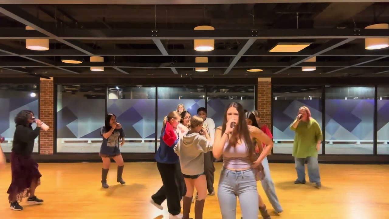 Eyes inside my walls 2/17/26 (Julie is bea)