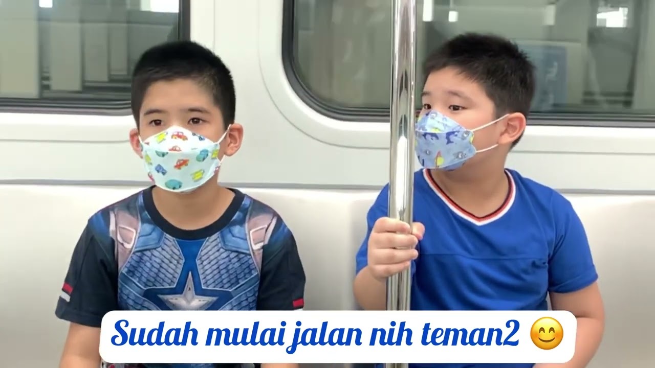 Pengalaman kakak adik naik LRT