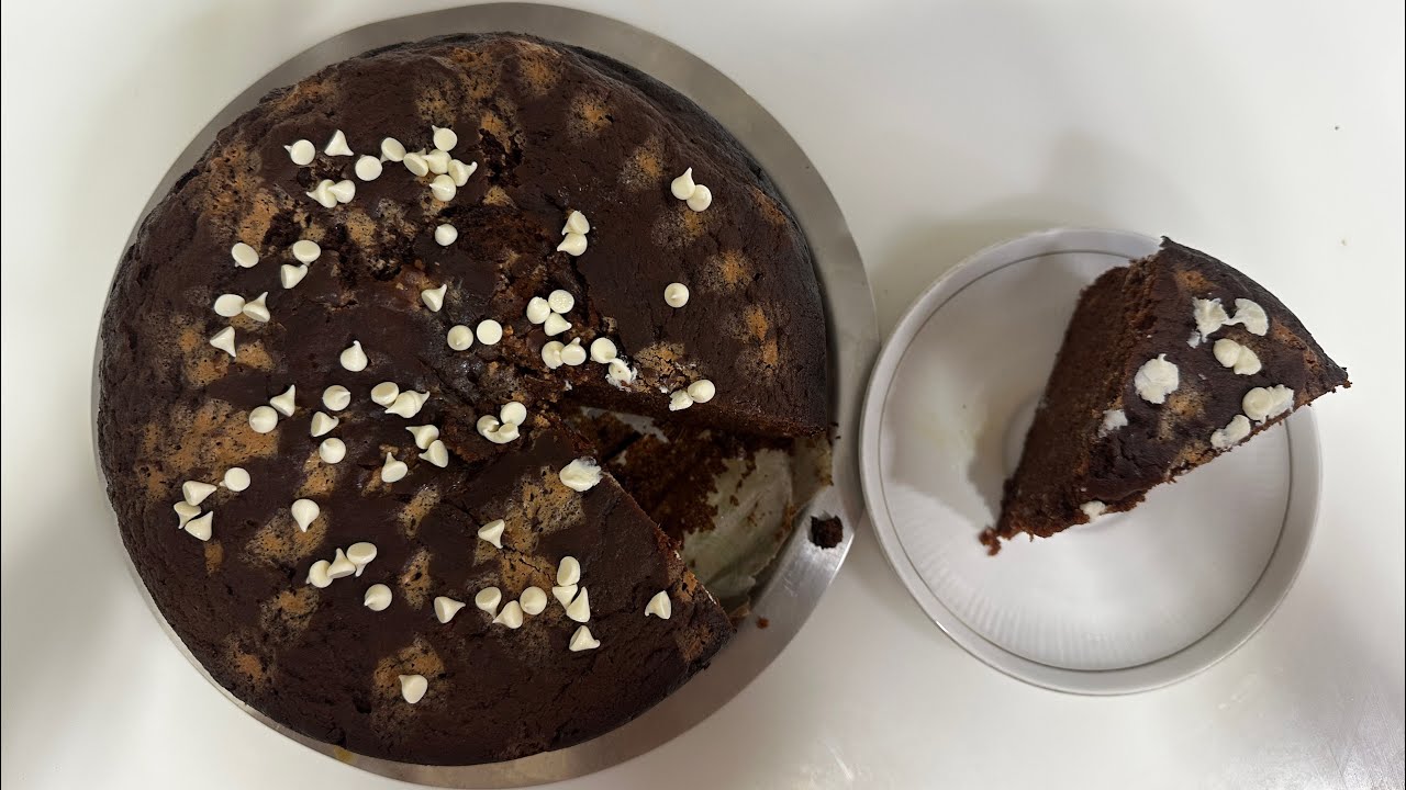 GUILT-FREE ATTA dATES CHOCOLATE CAKE