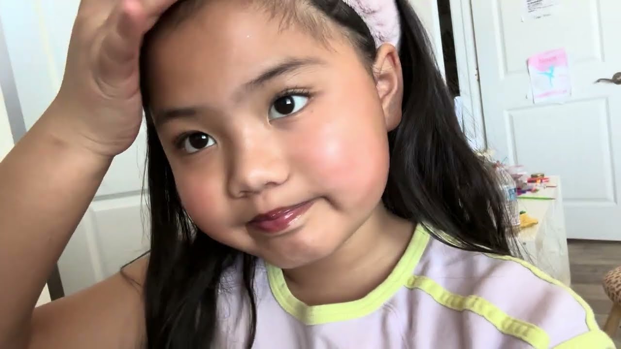 Get ready with me 🍒🌸🐆