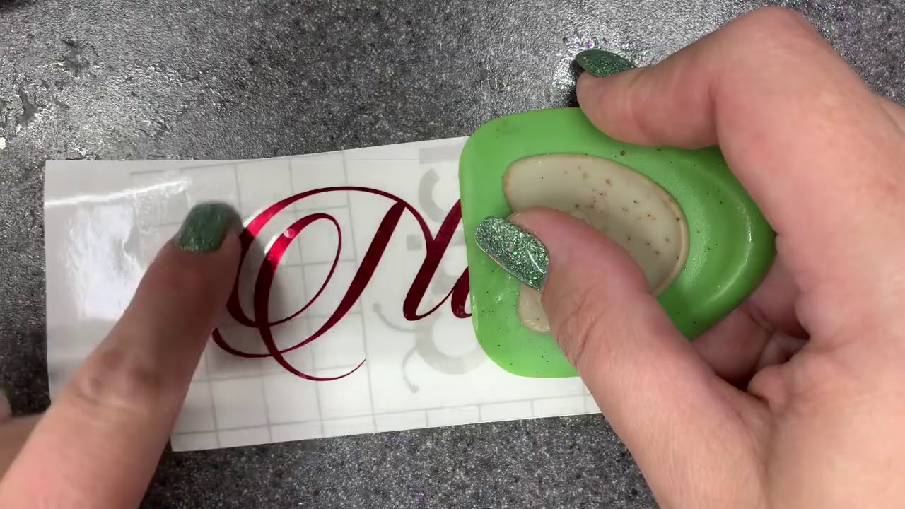 Tumbler basics: layering a vinyl offset