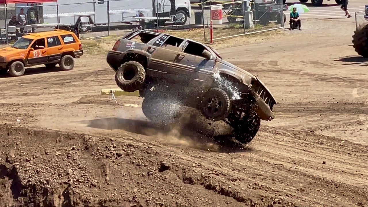 Clark County Tuff Trucks 2025 (суббота, 14:00)