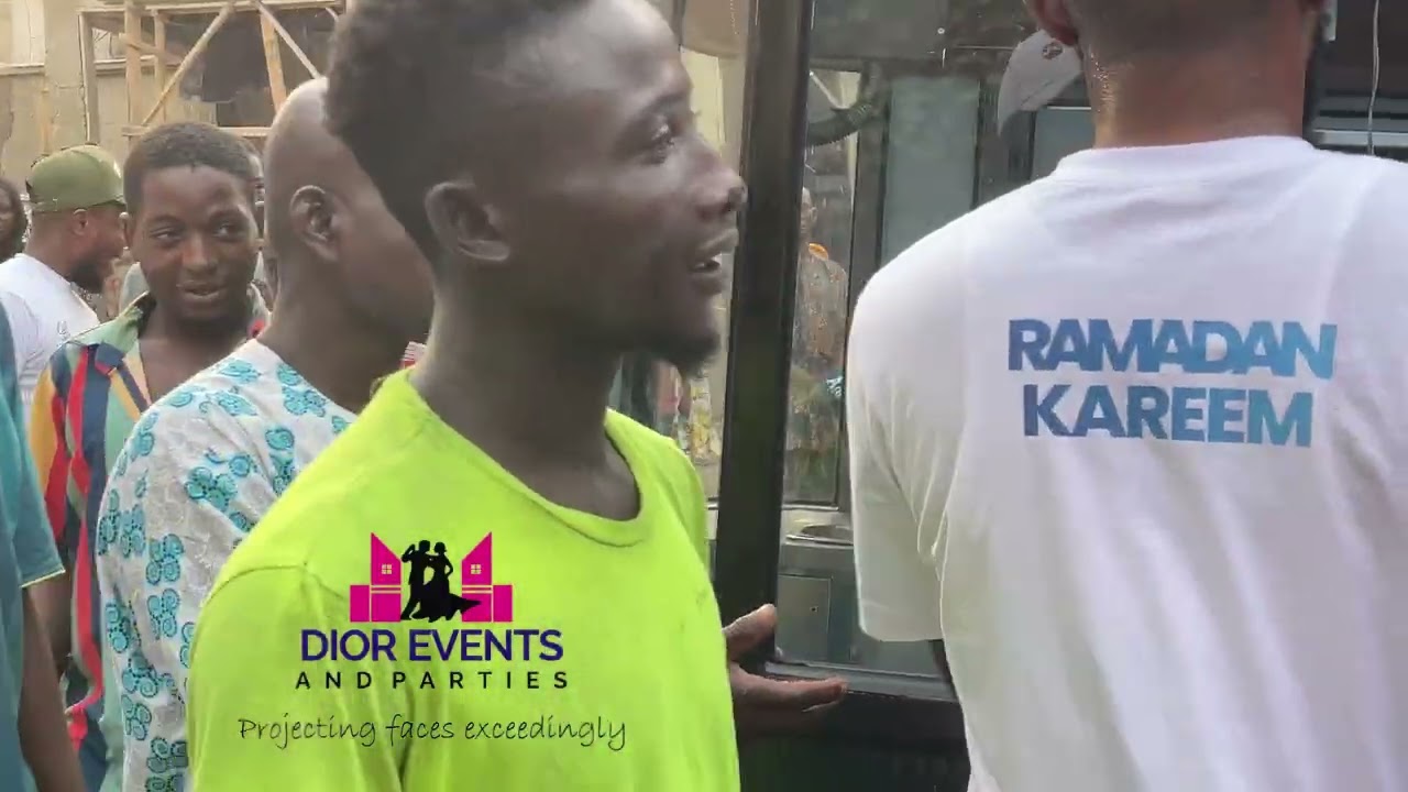 OLOROGUNADODO OF LAGOS,CHIEF ADEBOLA AKINSIKU FEEDS 1000 LAGOSIANS AT IFTAR