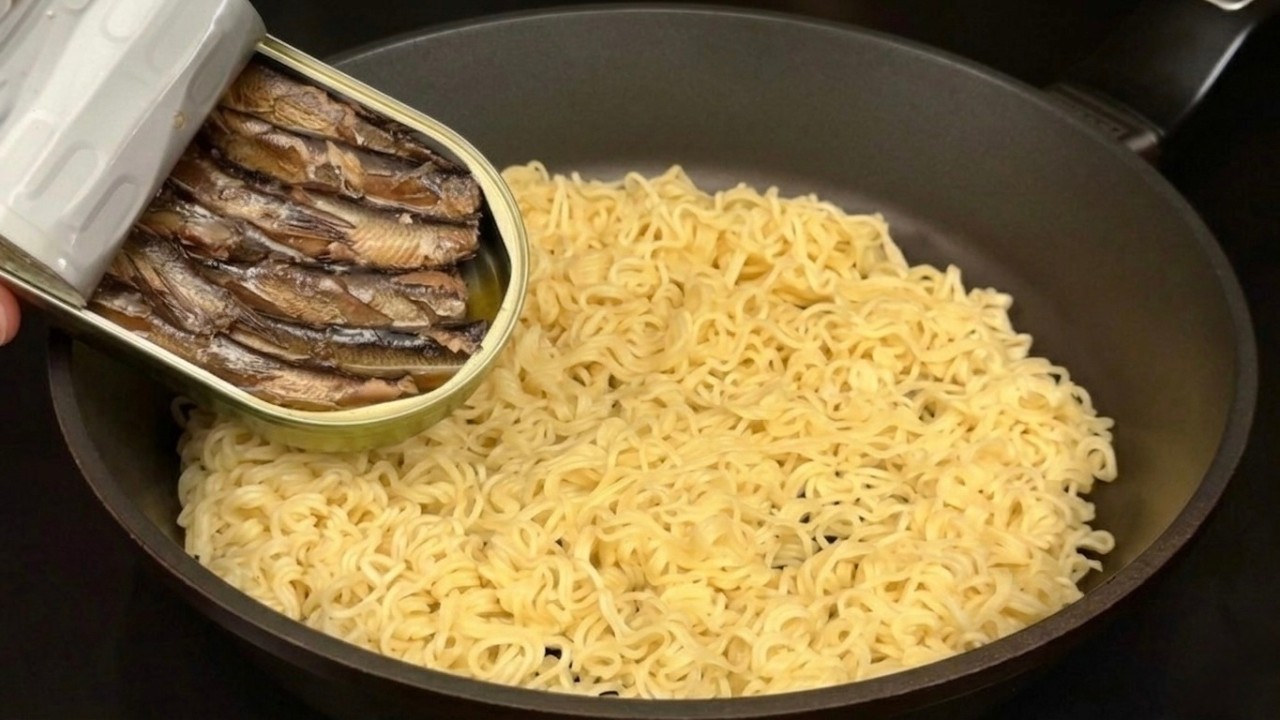 Do You Have Pasta and canned sardines at Home? Nobody knows this recipe.