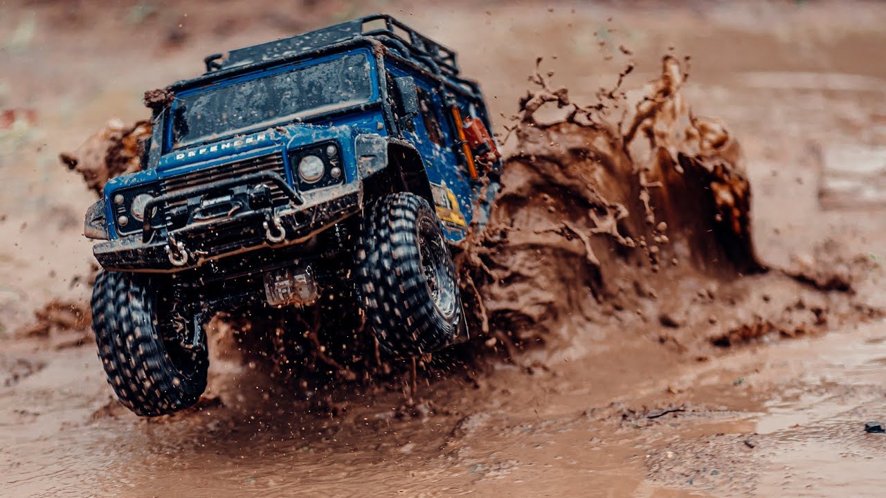 Traxxas TRX4 VS EXTREME MUD! (1/10 Scale RC Car)