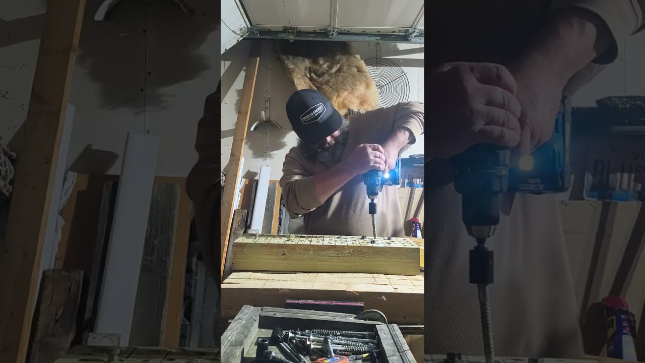 ROUGH TEST OF THE NEW TABLESS CELLS BATTERY FROM KOBALT THE FIRST 18650 BATTERY OF IT'S KIND TABLESS