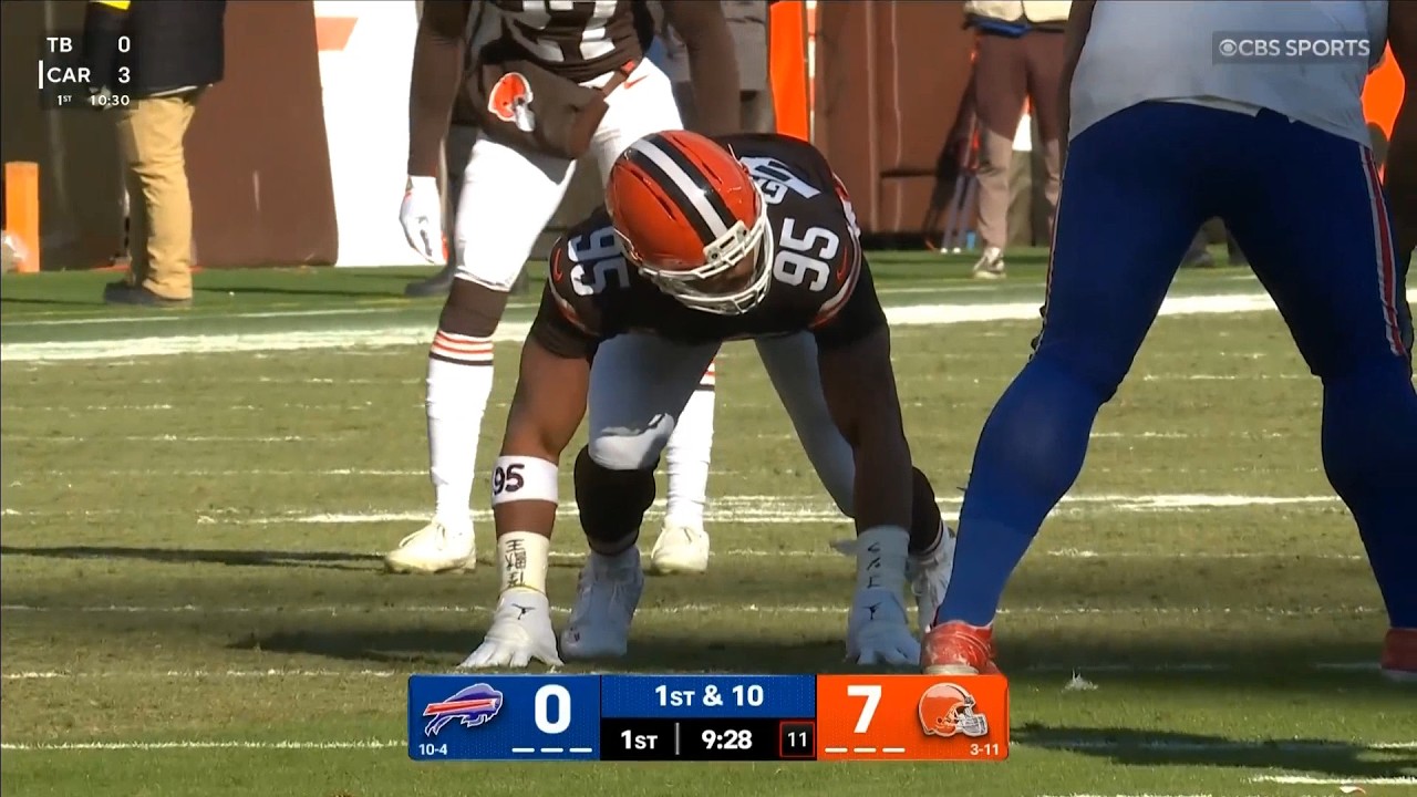 Dion Dawkins vs Myles Garrett (2025) | OL vs DL Matchup