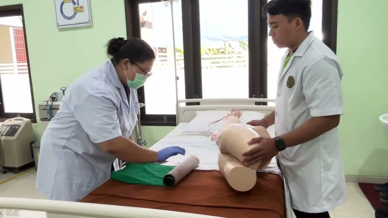 VIDIO PRAKTIK MANDIRI RUTE PEMBERIAN OBAT SUPOSITORIA PADA 13/03/2026