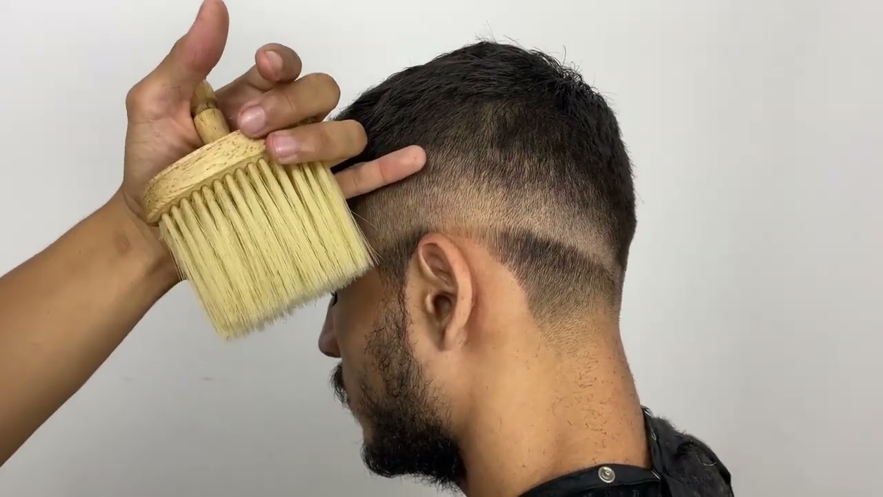 PASSO A PASSO DE COMO FAZER UM DEGRADE NO CABELO. Modo fácil para o dia dia .