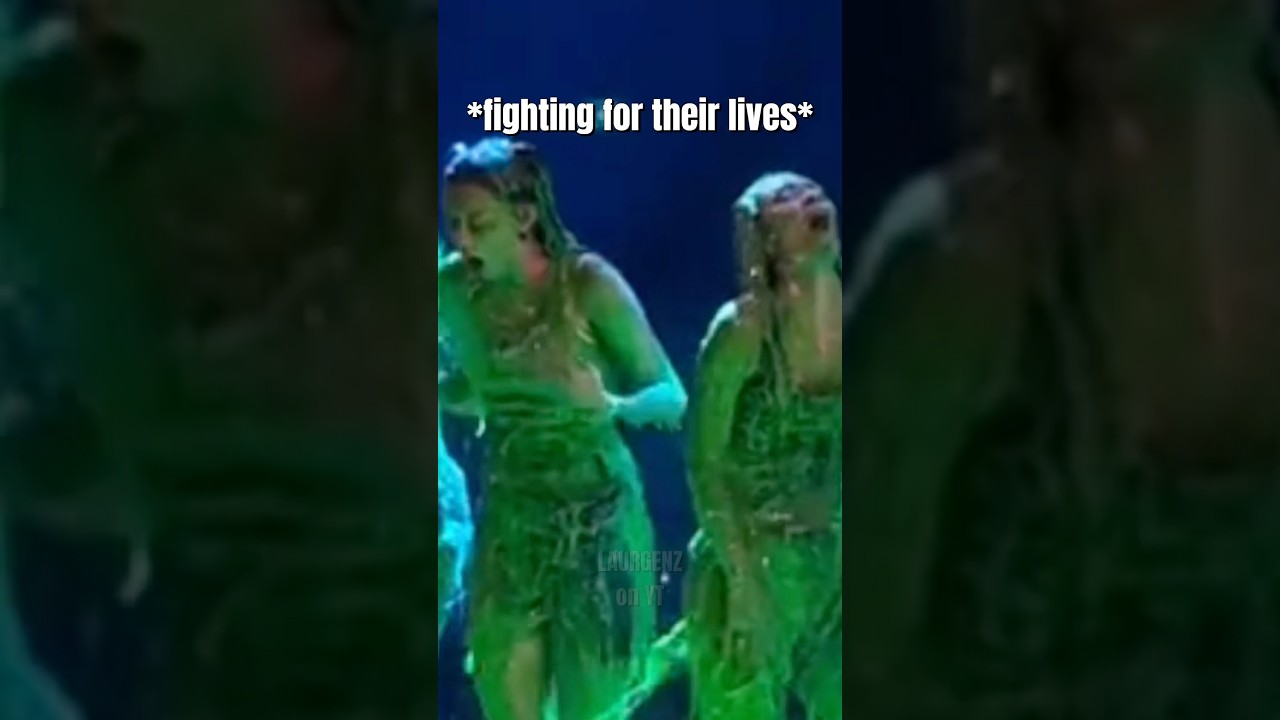 KATSEYE gets SLIMED at the kids choice awards 🫣🧪 #katseye #shorts #kidschoiceawards