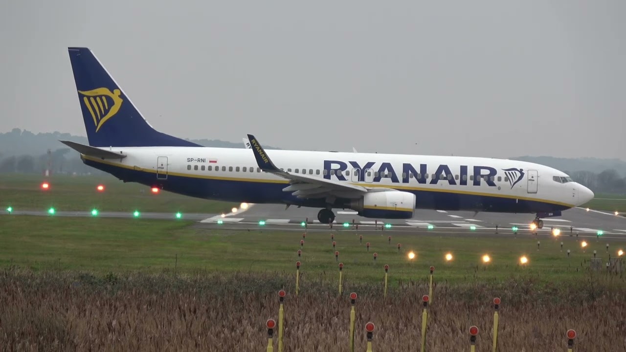Double Ryanair Taxi and Departure one without split schimitars from Bournemouth Airport RWY 26