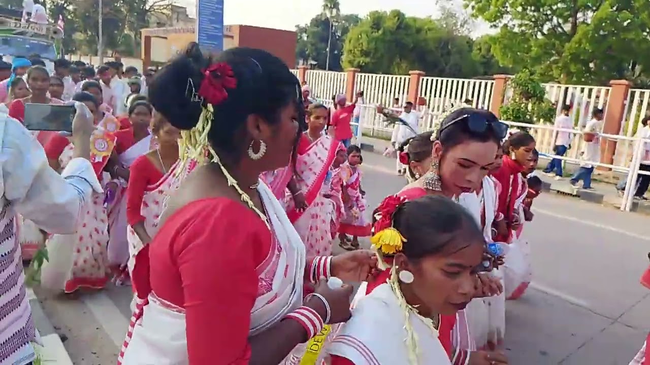 @NirajMinj-ct7sf  Sarhul Julus mandar ranchi 2025