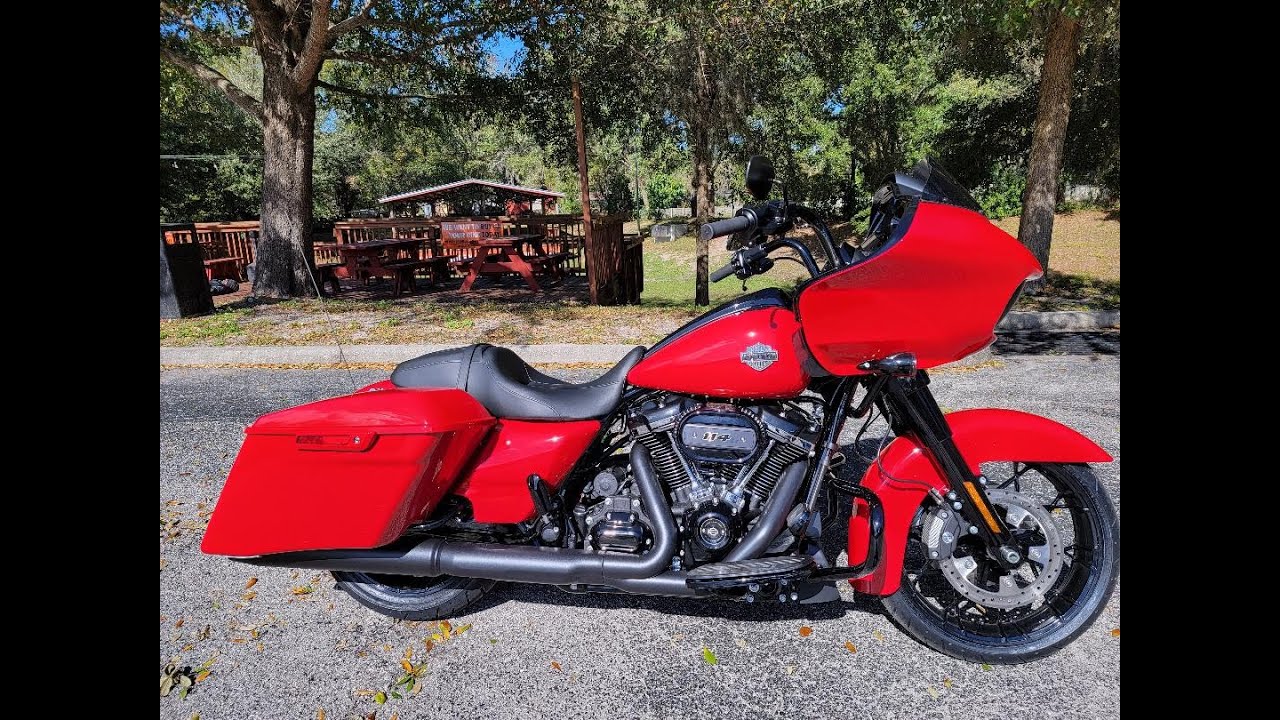 Обзор и поездка на Harley Road Glide Special 2022 года