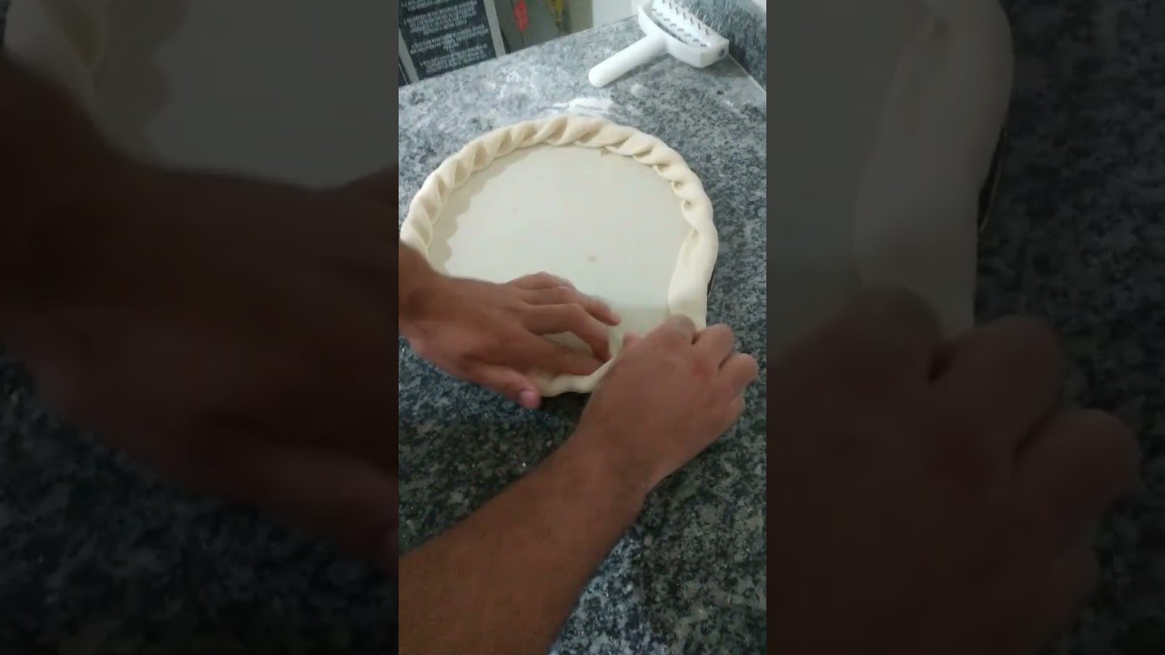 Borda Recheada de Catupiry 😁🍕😱 Pega!. #pizza #shorts #viral #pizzalover