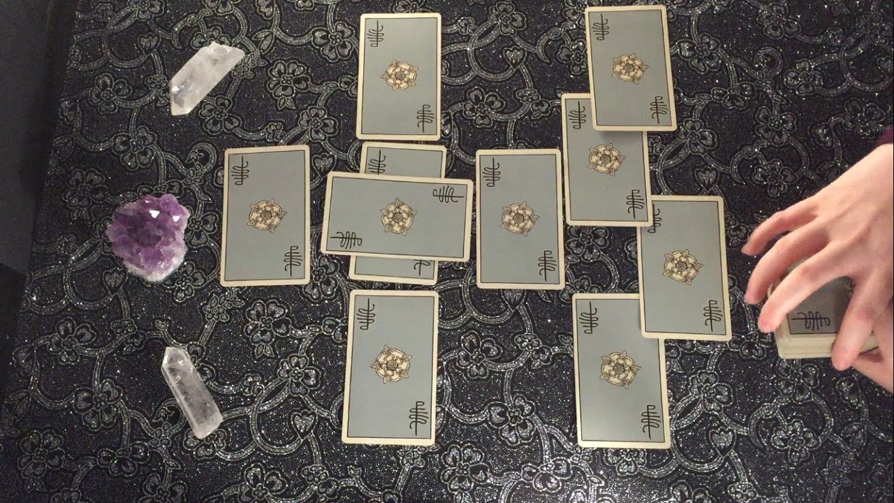 SAMPLE TAROT SPREADS - Part 1 // LOVERS // CELTIC CROSS // ZODIAC