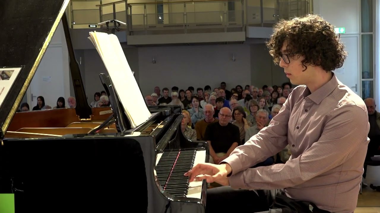 Boulez - Piano Sonata No. 3 (Vinicius Benalia Penteado)