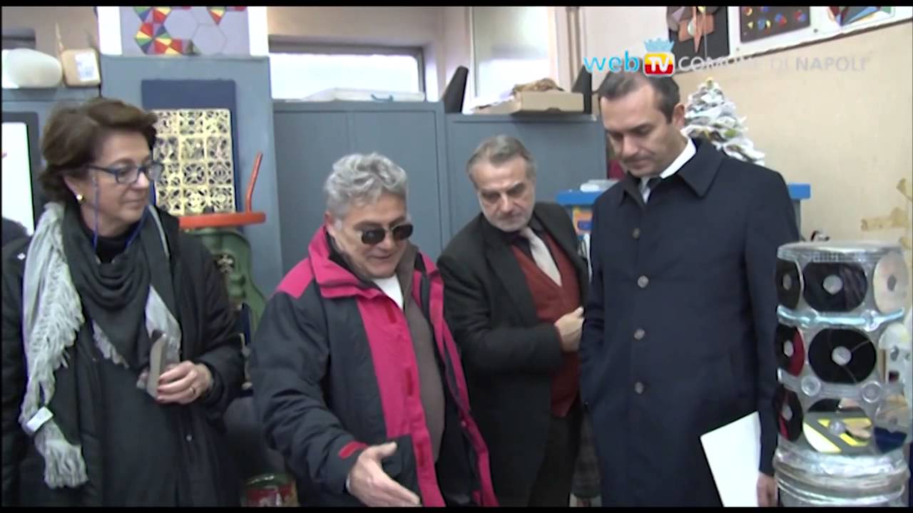 Napoli - De Magistris visita il Liceo Boccioni-Palizzi (05.12.13)