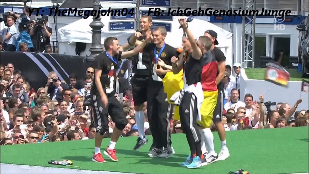 Großkreutz rück den Döner raus! Julian Draxler in Berlin! Weltmeister 2014 Deutschland!