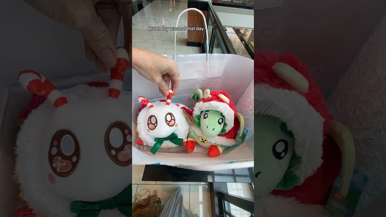 #squishables #squishableplaguedoctor #plaguedoctor #christmas #plush  #plushtoys #christmasinjuly