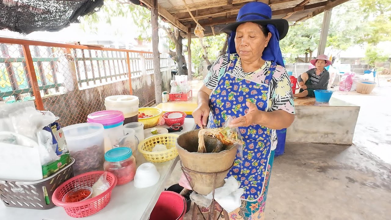 ร้อนๆแบบนี้ต้องกินตำป่า #นายต๋องพาไป #farming #คนอีสาน #ส้มตำ
