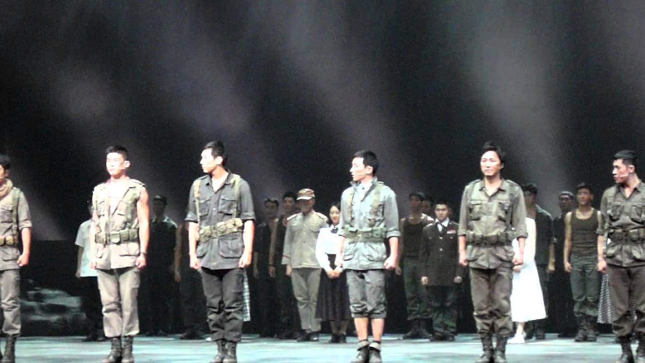 130108 Leeteuk at The Promise Curtain Call